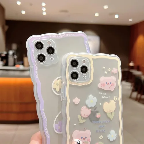 Vista 5 de Funda compatible con iPhone 11 Pro Max, bonito diseño de caricaturas florales de oso de fresa para mujeres y niñas, funda estética kawaii delgada