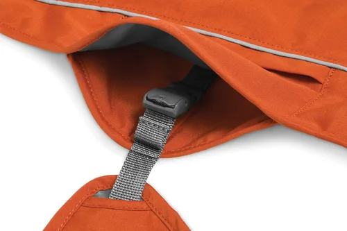 Vista 4 de Ruffwear, Combo de arnés y chaqueta Overcoat Fuse para perros, Naranja Canyonlands, Mediano Púrpura (Purple Sage)
