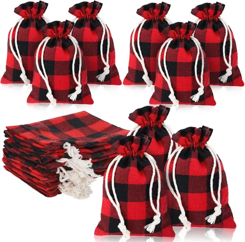 Vista 8 de Boao 24 piezas Bolsas de Navidad Bolsas de regalo con cordón de Navidad a cuadros de búfalo envoltura de regalo de algodón bolsa de dulces