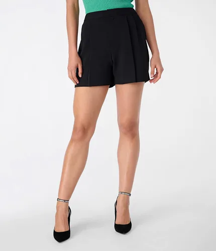Vista 4 de Karl Lagerfeld Paris Women's Everyday Casual Shorts