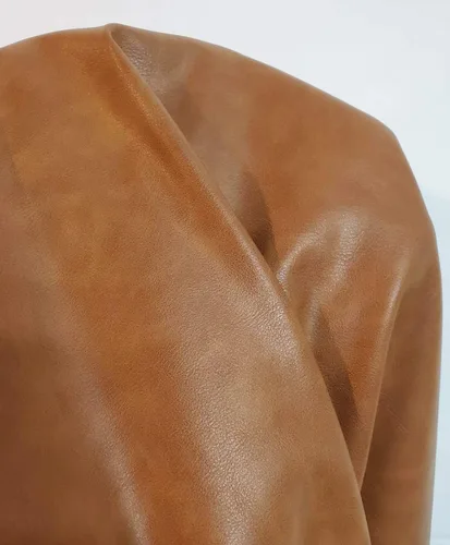 Vista 29 de NAT Leathers™ Cuero sintético sintético suave de piel sintética vegana marrón bellota (aprobado por PETA Vegano) por The Yard Piel sintética