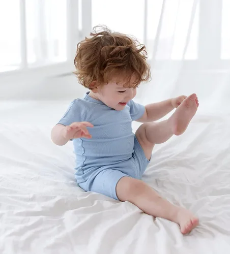 Vista 5 de AVAUMA - Conjunto de pijama acanalada para niños y niñas, de ajuste ceñido, para uso diario