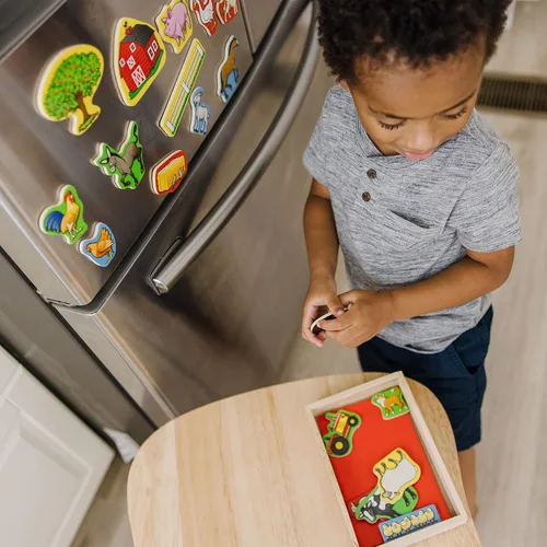 Vista 5 de 20 imanes de madera Melissa & Doug