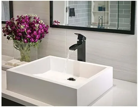 Vista 2 de Pfister LG40DF0C Grifo de baño de recipiente de control único Kenzo en cromo pulido