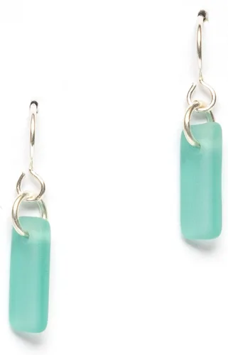 Vista 11 de Pendientes de cristal de mar Murmur - Pendientes de cristal de playa de alambre francés de ley para mujer de EcoSeaCo, utilizando