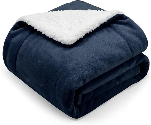 Vista 13 de DEZ FURNISHINGS Velvet Sherpa Blanket, Throw 50" x 60", Silver Gray Gris plateado