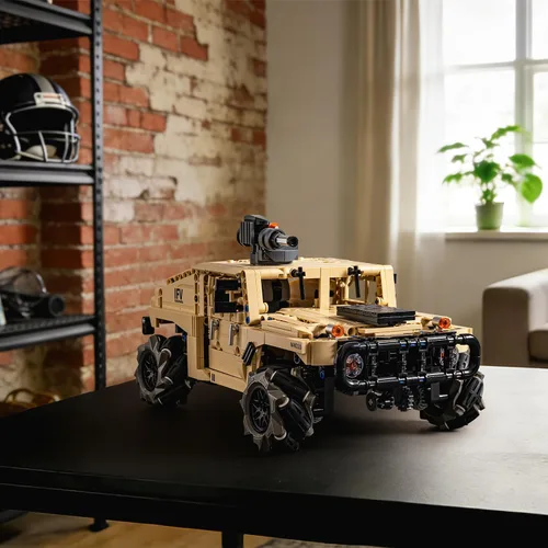 Vista 2 de UNCLE BRICK Kit de construcción de coche técnico blindado Hummer a control remoto 4WD, vehículo de rueda mecánica de control remoto de conducción