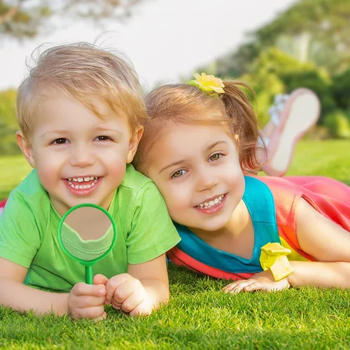 Vista 6 de 24 lupas para niños, lupa de plástico, lente de mano colorida, mini lupa 5X para niños, lectura en clase de ciencia, observación al aire libre