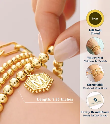 Vista 5 de doubgood - Pulseras de cuentas doradas para mujer, apilables, elásticas, chapadas en oro auténtico de 14 quilates, con dije de letras