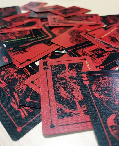 Vista 4 de Cthulhu Mythology The Great Book of The Necronomicon Juego de cartas de póquer