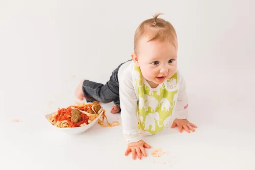 Vista 3 de Babero grande para niño pequeño, absorbente, para reflujo, babas, dentición, con botón a presión