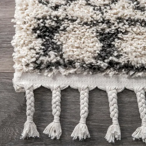 Vista 9 de nuLOOM Vasiliki - Alfombra de pelo largo estilo tribal marroquí Vasiliki Blanquecino
