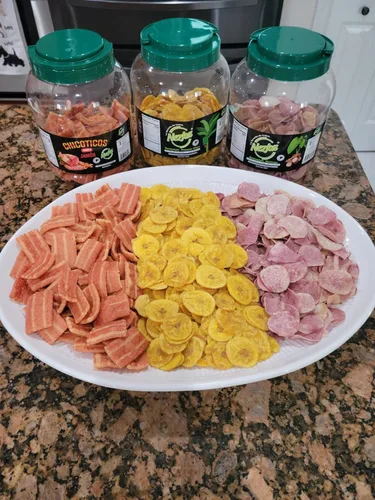Vista 5 de Nezka Purple Taro Chips - Deliciosos aperitivos crujientes cubanos y guarnición - 16 onzas