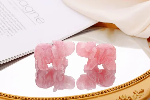 Vista 2 de Decoración de elefante de cuarzo rosa, cristales rosados, piedras curativas, figura de bolsillo, estatua de cristal natural, escultura tallada a