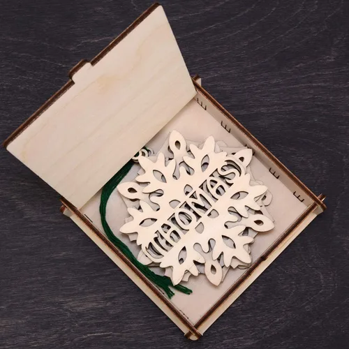 Vista 6 de Juego de 5 regalos personalizados de madera, adorno de Navidad grabado, adorno de árbol de Navidad de madera, decoración de Navidad, personalizado
