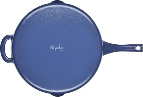 Vista 7 de Ayesha Curry Kitchenware - Sartén de hierro fundido esmaltado con mango auxiliar y boquillas de vertido, 12 pulgadas, color azul ancla