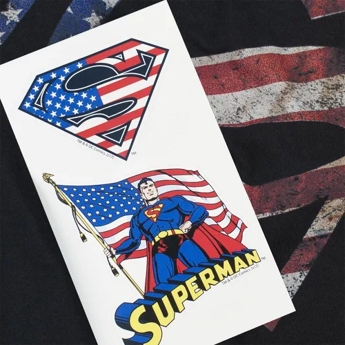 Vista 6 de Popfunk Colección de camisetas clásicas de Superman para adultos