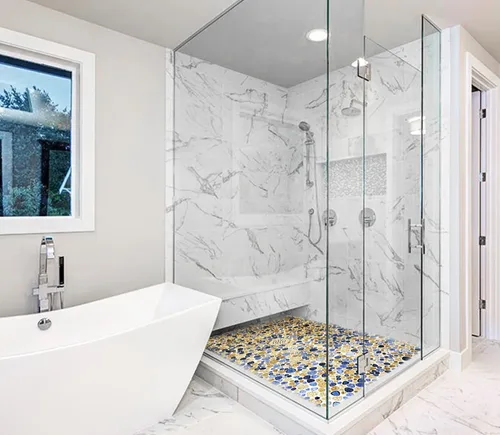 Vista 4 de Blujellyfish Azulejo de Porcelana de Guijarro Cerámico de Mosaico Azul Esmaltado para Piscina, Baño, Ducha, Pared y Suelo TSTGPT001