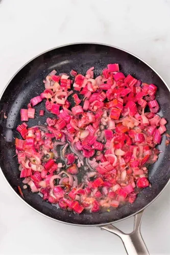 Vista 4 de TomorrowSeeds - Lápiz labial rosa Acelga Suiza Espinaca Remolacha Col Col Colards Passion Flamingo Garden Semillas vegetales resistentes al frío