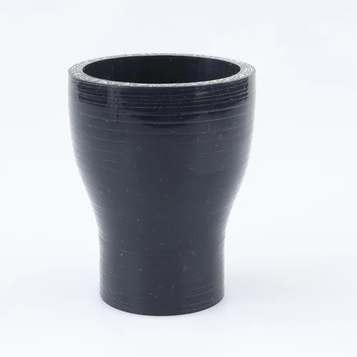 Vista 48 de AC PERFORMANCE ID de 1" a 1/2" (25mm a 13mm) Manguera de silicona recta reductora de 3 capas reforzada negra, 3" de longitud Negro