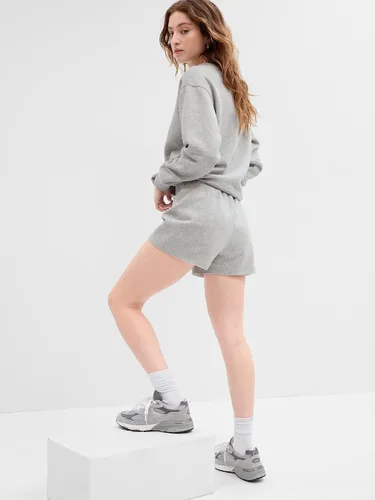 Vista 2 de GAP Women's Heritage Logo Short