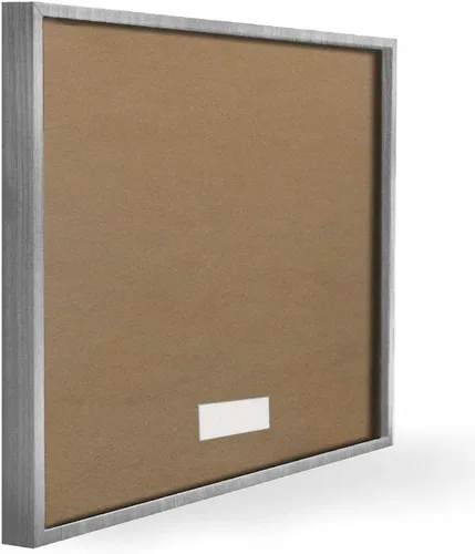 Vista 3 de Stupell Industries Crece frase mínima sobre patrón de hierba, diseñado por Daphne Polselli - Arte de pared enmarcado gris, 10 x 24 pulgadas, verde