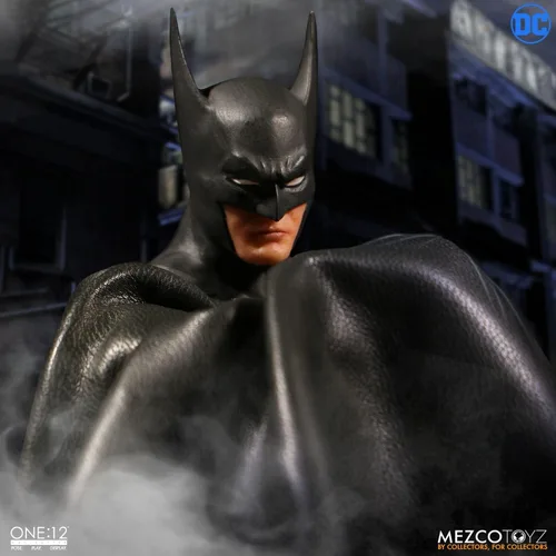 Vista 8 de Mezco Toys One:12 Collective: DC Ascending Knight Batman Figura de acción