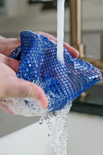 Vista 2 de DishMesh Paño de cocina con estropajo para secar platos, doble pack antiadherente para platos y superficies, resistente al olor y a las bacterias, 2
