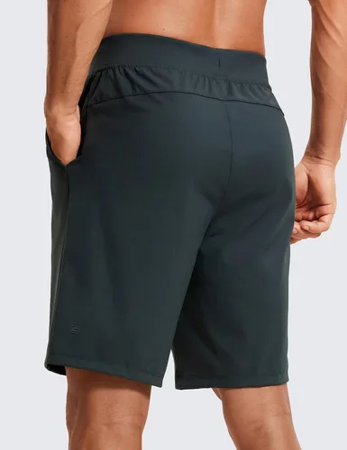 Vista 2 de CRZ YOGA Pantalones cortos de entrenamiento elásticos en cuatro direcciones para hombre, 7 pulgadas9 pulgadas, suaves, duraderos, para gimnasio