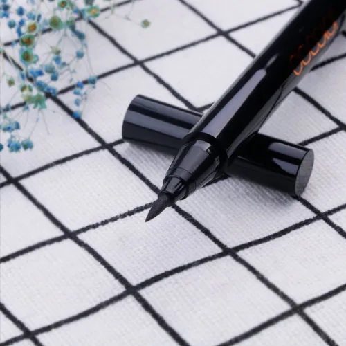 Vista 4 de Docolor Delineador de ojos impermeable súper delgado y duradero, delineador de ojos líquido gel marrón
