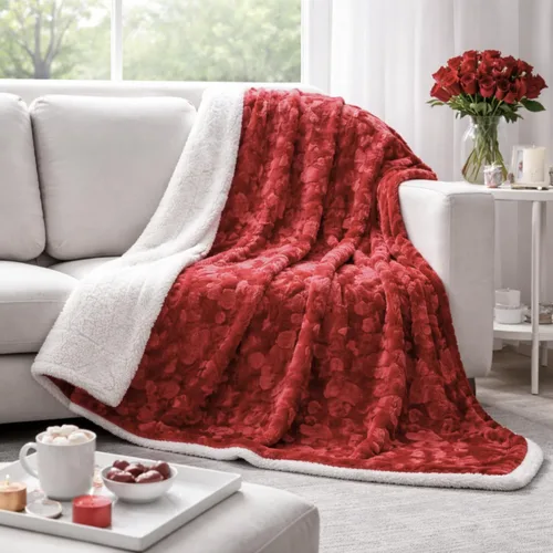 Vista 4 de DaDa Bedding Manta de Tiro Romántica de Piel Sintética Roja para San Valentín - Corazones Encantadores Mullidos Felpa Sherpa en el Reverso con Forro