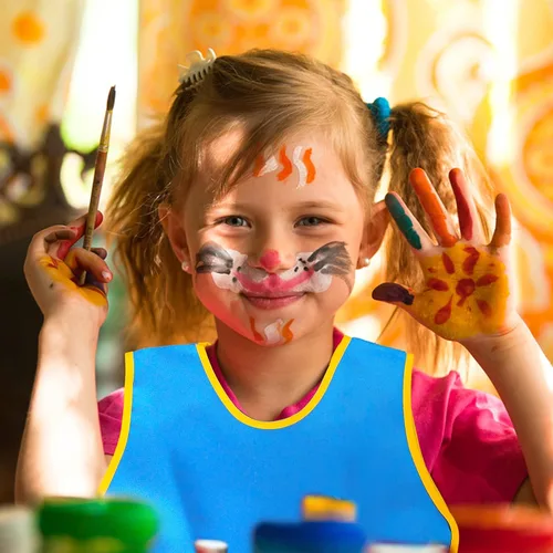 Vista 5 de NANASO Paquete de 4 batas de arte impermeables para niños, delantal de pintura, alimentación, cocina para niños de 2 a 6 años