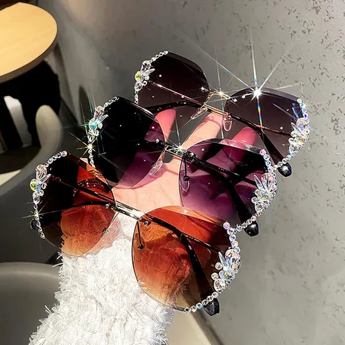 Vista 4 de Sunglasses Women,2022 Women's Beach Summer Rimless Diamond Sunglasses,Fashion Square Sunglasses UV Protection Lens Decoration