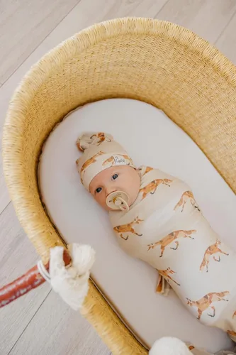 Vista 4 de Copper Pearl, Baby Beanie Hat Top Knot - Graphic 2