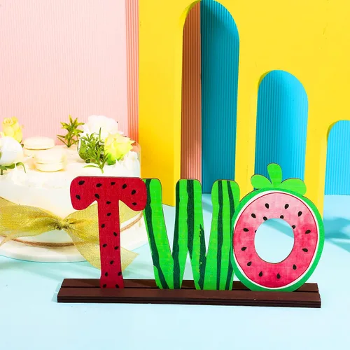 Vista 4 de Letrero de madera de sandía de dos letras para mesa de bebé de dos años, decoraciones de fiesta de segundo cumpleaños, suministros de fiesta