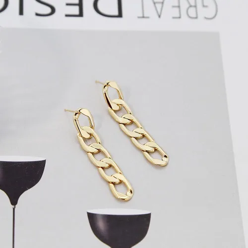 Vista 6 de LEEKOO Aretes de cadena de eslabones finos chapados en oro de 14 quilates, aretes de gota ovalados para mujeres y niñas