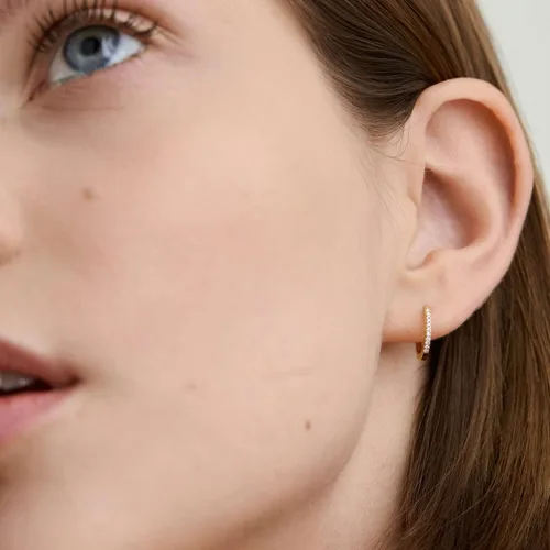 Vista 3 de Kainier Aretes de aro chapados en oro de 18 quilates con circonita cúbica, aretes de cartílago, hipoalergénicos para mujeres y niñas, color rosaoro