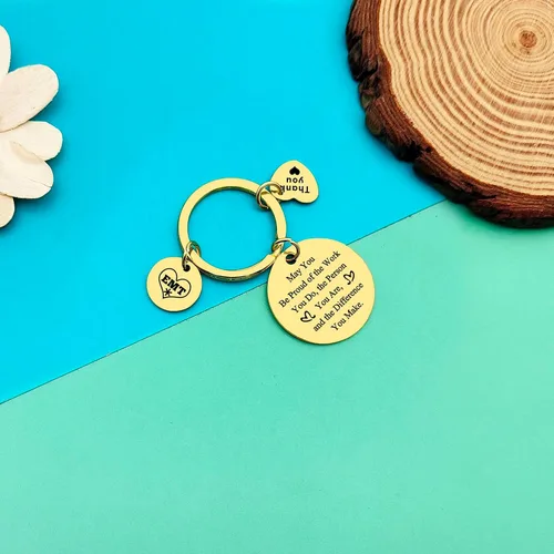 Vista 6 de Dabihu Emergency Medical Graduation Gifts EMT Keychain Emergency Nurse Medical School Gift Medical Student Paramedic Keyring
