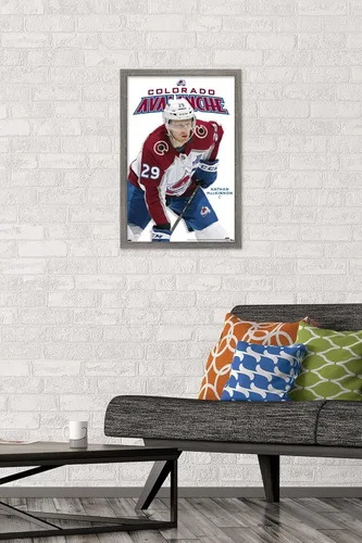 Vista 2 de Trends International NHL Colorado Avalanche - Póster de pared de la serie 23 de Nathan MacKinnon