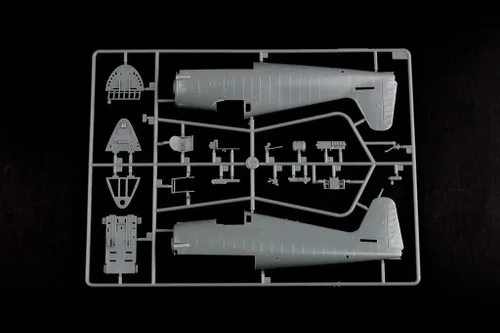 Vista 7 de Hobby Boss Kit de construcción de modelo de avión Hellcat Mk.I de la flota británica