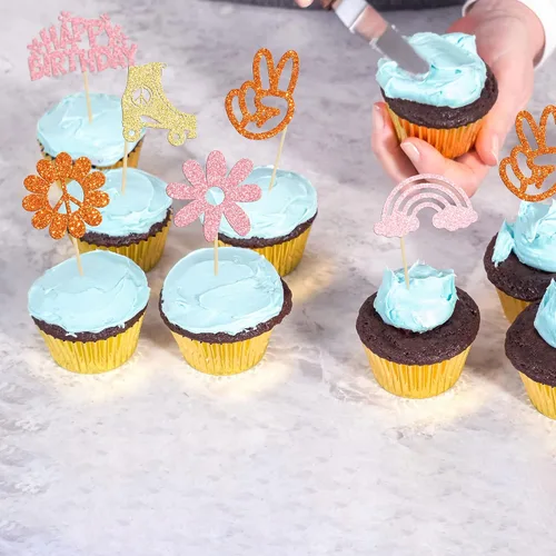 Vista 4 de Gyufise 24 piezas de decoración hippie para cupcakes con purpurina de los años 60, retro, bohemio, flor, sol, paz, mano, dos geniales selecciones