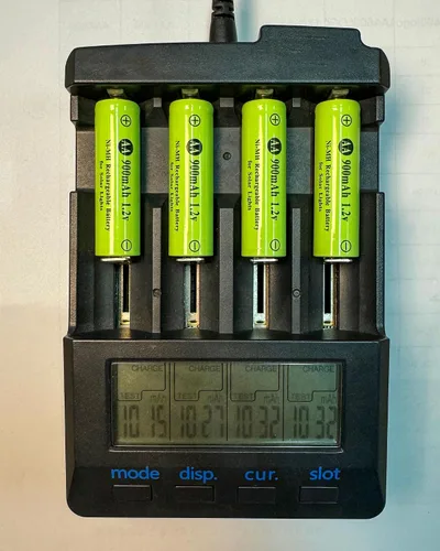 Vista 3 de Ni-MH AA 1.2v 900mAh batería recargable