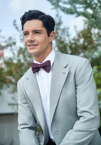 Vista 102 de HISDERN Pajaritas para hombre, diseño de lunares, corbatín y bolsillo cuadrado, clásico, esmoquin de negocios, boda, pajaritas, pañuelo