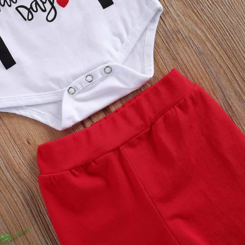 Vista 5 de Kuriozud Conjunto de ropa de 3 piezas para el día de San Valentín Baby My First Valentine's Day