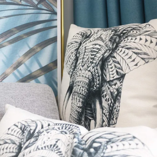 Vista 4 de Juego de 2 fundas de almohada decorativas de 18 x 18 pulgadas, diseño de elefante (diseño de elefante)