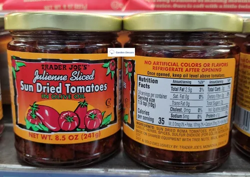 Vista 2 de Trader Joe's Julienne - Tomates secos en rodajas en aceite de oliva, 8.5 onzas, 8.50 oz (dos botellas)