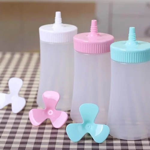 Vista 7 de Cabilock Botellas dispensadoras de salsa para salsa de tomate y aderezo, botellas transparentes de condimentos, diseño fácil de verter para Blanco
