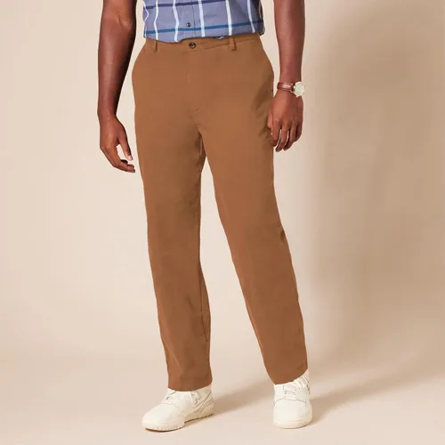 Vista 6 de Tienda Essentials Men's Classic-Fit Wrinkle-Resistant Flat-Front Chino Pant (Available in Big & Tall)