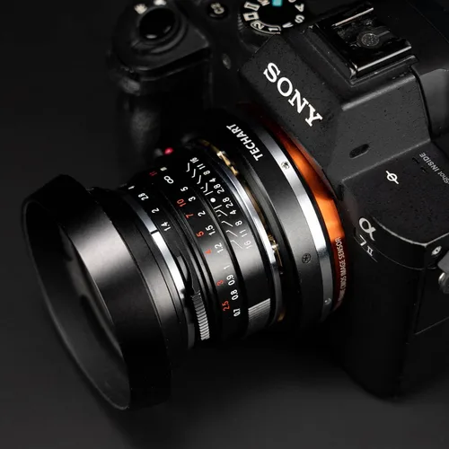 Vista 5 de TECHART LM-EA9 - Adaptador de lente de enfoque automático, motor de accionamiento integrado compatible con cámara Sony E-Mount A9 A9II A7IV A7C