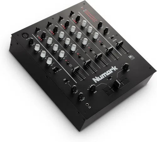Vista 10 de Numark M2 - Mezclador DJ de 2 canales para scratch, montable en rack con ecualizador de 3 bandas, entrada de micrófono y crossfader reemplazable